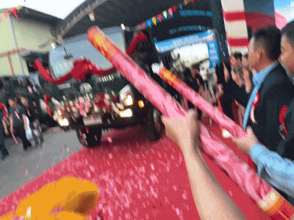 02.gif