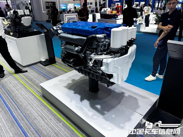 3.潍柴6M10S柴油机.jpg