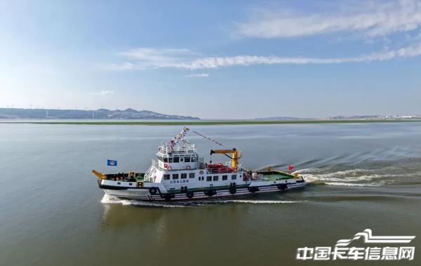 10.配套应急救援船.jpg